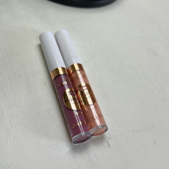 2 x Essence lip gloss - Picture 2 of 2